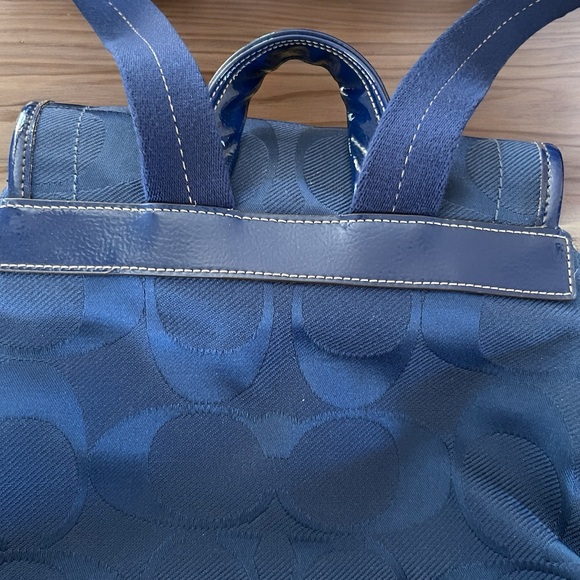 Coach backpack with dust cover - Picture 3 of 8